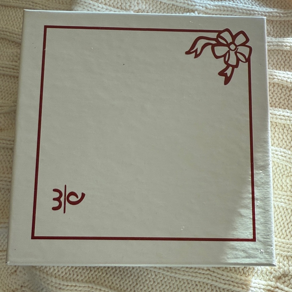 Danbury Mint Gold Ornaments - Picture 6 of 6